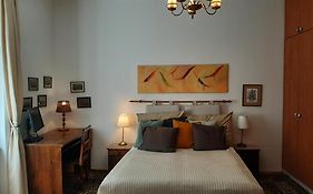 Boutique Apartment With Parking